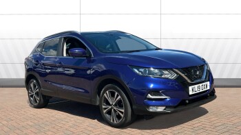 Nissan Qashqai 1.3 DiG-T N-Connecta 5dr Petrol Hatchback